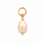 bedel met parel aan oorring spring
